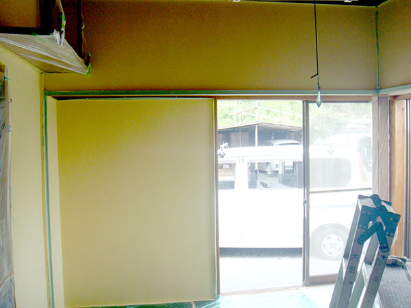 ジュラク部内装塗装3
